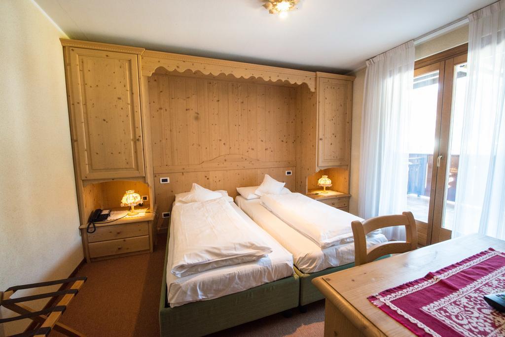מדונה די קמפיליו Hotel Garni Norma חדר תמונה