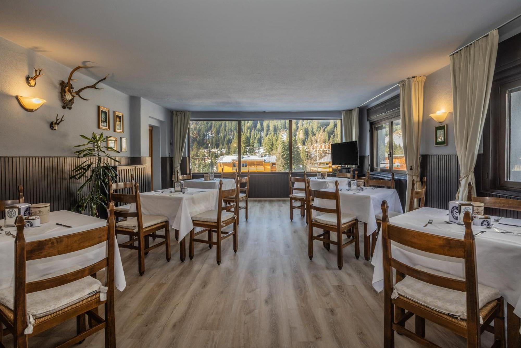מדונה די קמפיליו Hotel Garni Norma מראה חיצוני תמונה